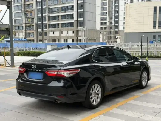 Toyota Camry 2023 (65800 км)