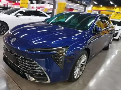 Buick LaCrosse 2023 (11800 км)