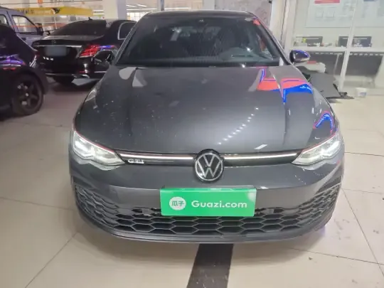 Volkswagen Golf GTI 2023 (18300 км)