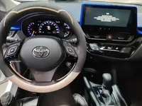 Toyota C-HR 2023 (23400 км)