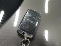 Land Rover Discovery Sport 2023 (1700 км)