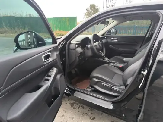 Honda Vezel 2023 (17500 км)