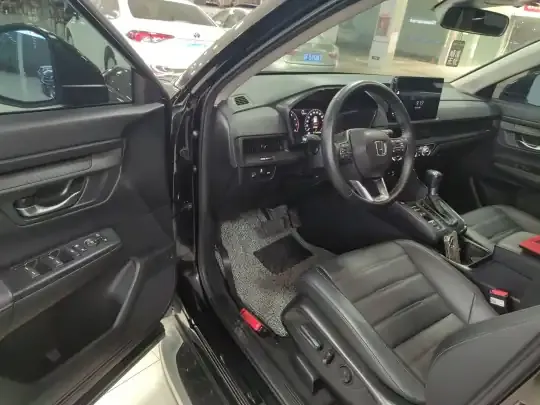 Honda CR-V 2023 (37300 км)