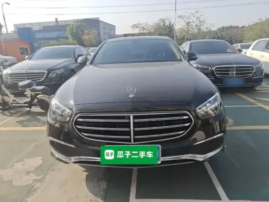 Mercedes-Benz E-Class 2023 (31200 км)