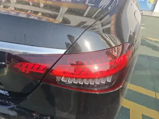 Mercedes-Benz E-Class 2023 (31200 км)