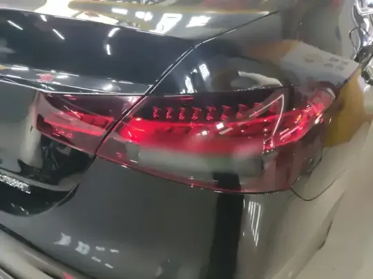 Mercedes-Benz E-Class 2023 (22400 км)