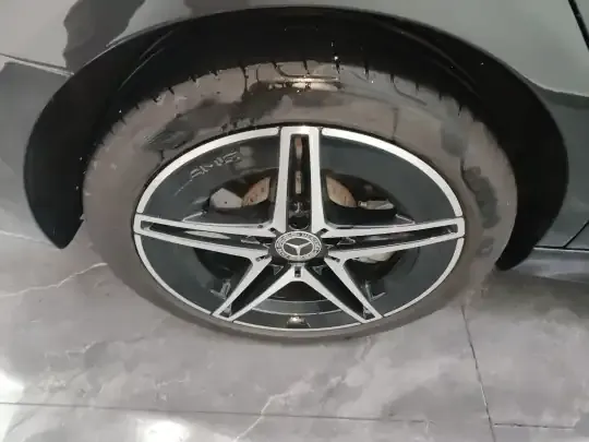 Mercedes-Benz C-Class 2023 (15800 км)