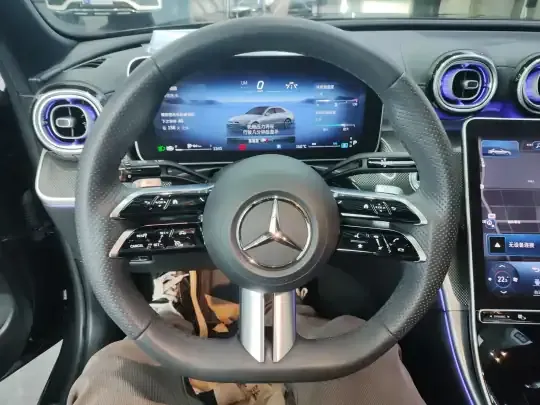 Mercedes-Benz C-Class 2023 (15800 км)