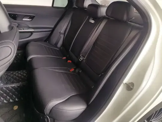 Mercedes-Benz C-Class 2023 (43000 км)