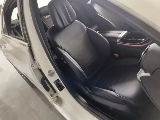Mercedes-Benz C-Class 2023 (43000 км)