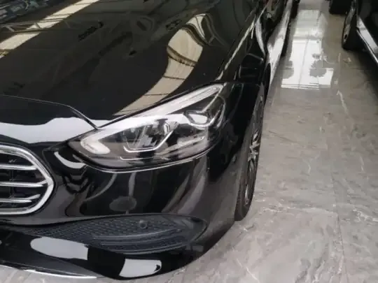 Mercedes-Benz C-Class 2023 (22200 км)