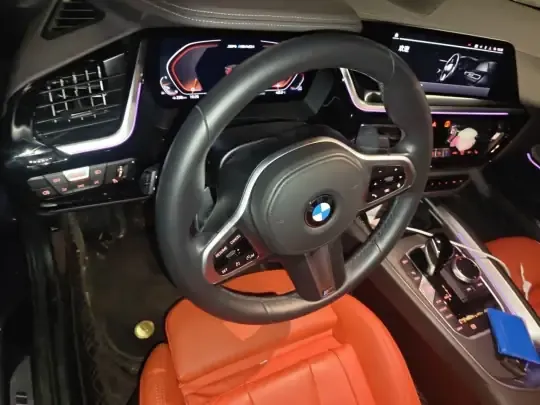 BMW Z4 2023 (10800 км)