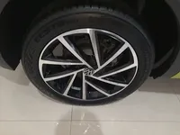 Volkswagen T-ROC 2023 (8700 км)