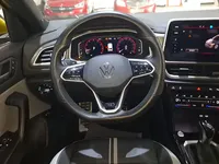 Volkswagen T-ROC 2023 (8700 км)
