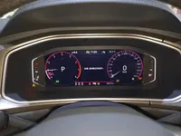 Volkswagen T-ROC 2023 (8700 км)