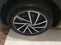 Volkswagen T-ROC 2023 (8700 км)
