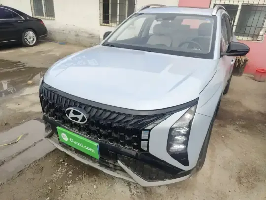 Hyundai ix35 2023 (2400 км)