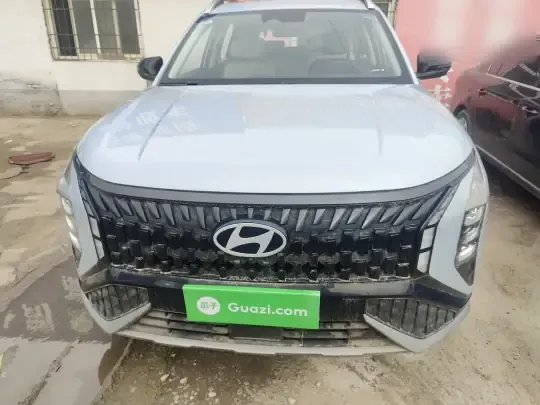 Hyundai ix35 2023 (2400 км)