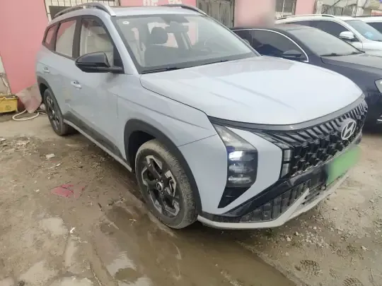 Hyundai ix35 2023 (2400 км)