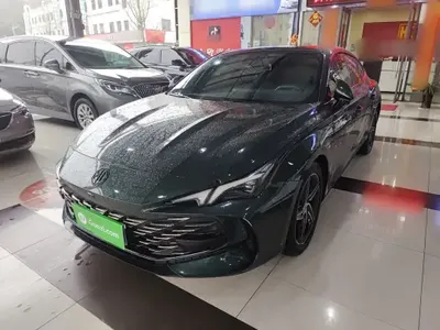 MG 7 2023 (15700 км)