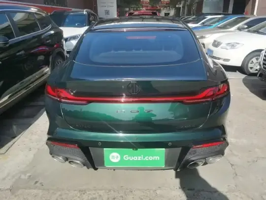 MG 7 2023 (18100 км)