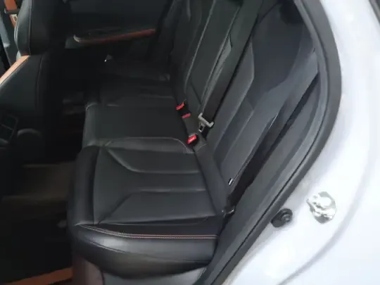 CHANGAN UNI-V 2023 (15900 км)