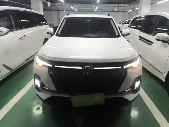 Changan CS35PLUS 2023 (15300 км)