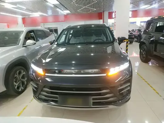 EXEED Zhuifeng C-DM 2023 (19400 км)