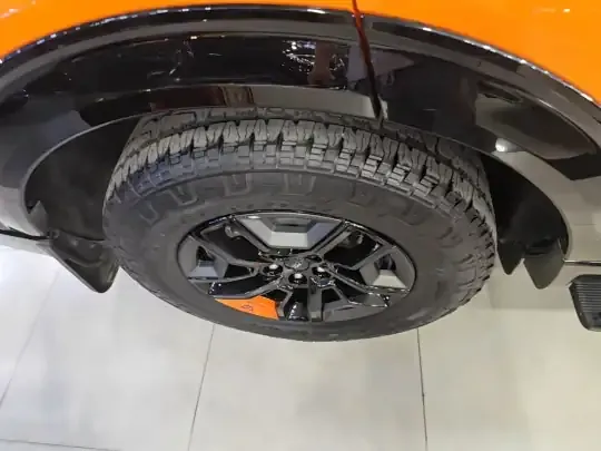 Ford Explorer 2023 (32900 км)