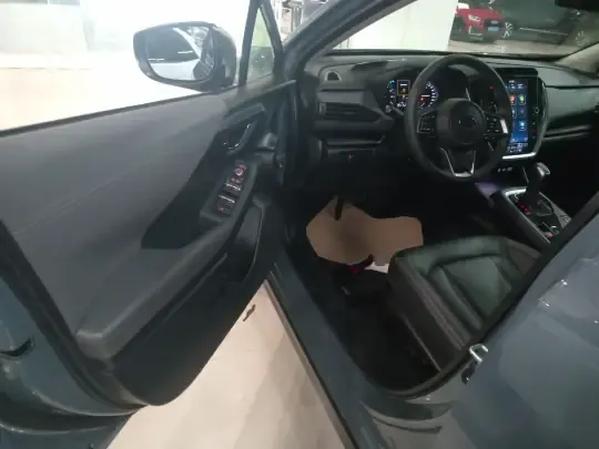 Subaru Solterra 2024 (30299 км)