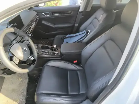 Honda Civic 2023 (18700 км)
