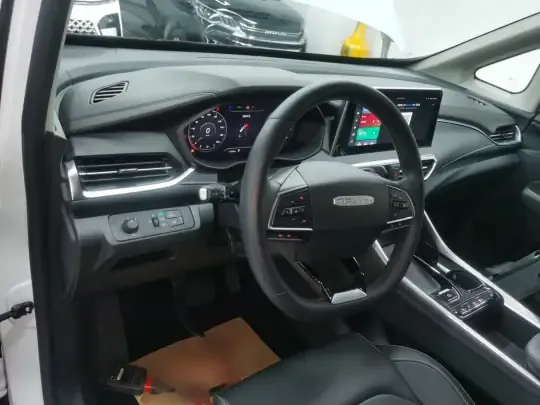 SAIC MAXUS G50 2023 (12600 км)
