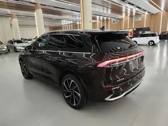 Lincoln Corsair 2023 (39300 км)