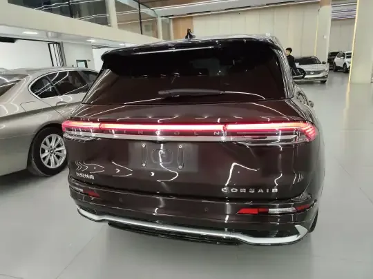 Lincoln Corsair 2023 (39300 км)