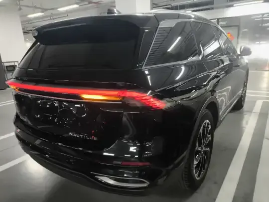 Lincoln Nautilus 2023 (62500 км)