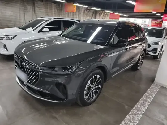Lincoln Nautilus 2023 (39800 км)
