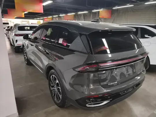 Lincoln Nautilus 2023 (39800 км)
