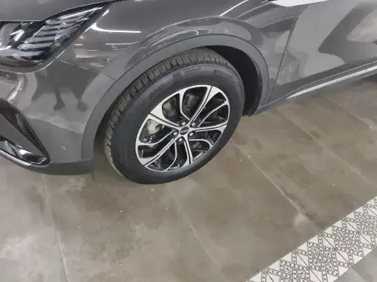 Lincoln Nautilus 2023 (39800 км)