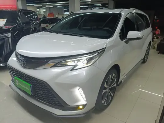Toyota Granvia 2023 (59800 км)