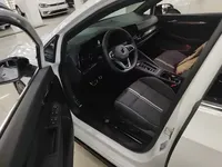 Volkswagen Golf 2023 (13000 км)