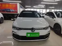 Volkswagen Golf 2023 (13000 км)
