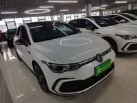 Volkswagen Golf 2023 (13000 км)