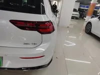 Volkswagen Golf 2023 (13000 км)
