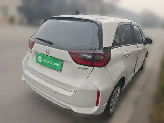 Honda Fit 2023 (18400 км)