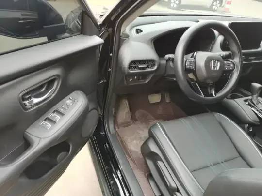 Honda HR-V 2023 (6500 км)