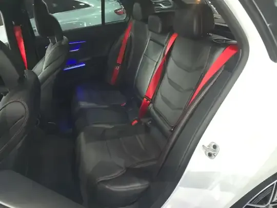 Mercedes-Benz C-Class AMG 2023 (27300 км)