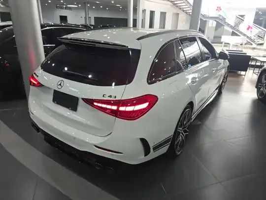 Mercedes-Benz C-Class AMG 2023 (27300 км)