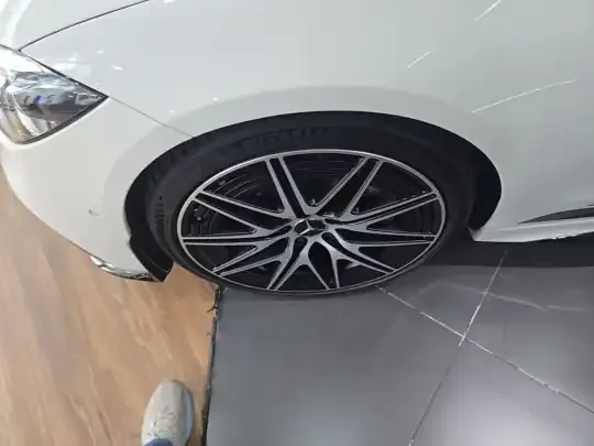 Mercedes-Benz C-Class AMG 2023 (27300 км)