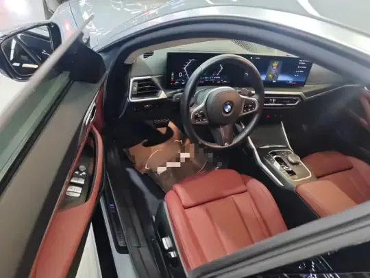 BMW 4 Series 2023 (18300 км)