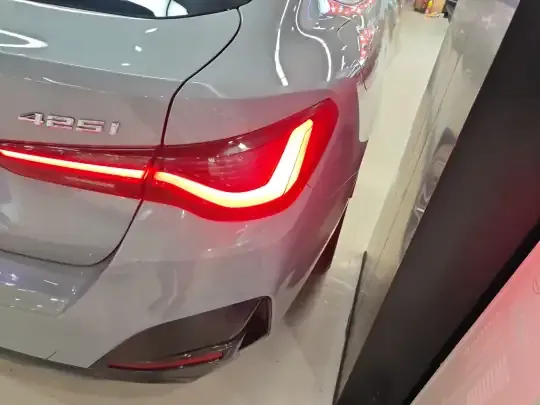 BMW 4 Series 2023 (18300 км)